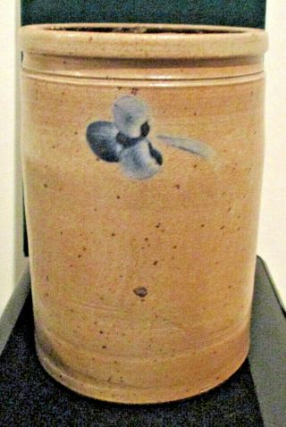 Vtg Large Salt Glazed Stoneware Crock W/cobalt Blue Flowers 9 1/2” Tall - 8577