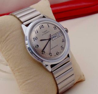 1970s Timex 7 Jewels Automatic Men 