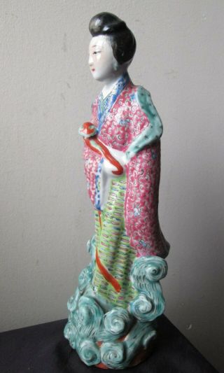 Antique SIGNED Chinese Republic Period Famille Rose verte Porcelain woman statue 2