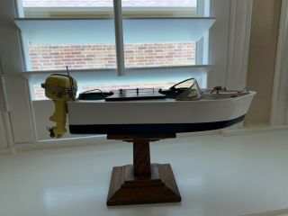 Vintage Battery Powered Toy Boat 10 In.  Long,  Boat Is In Great Shape