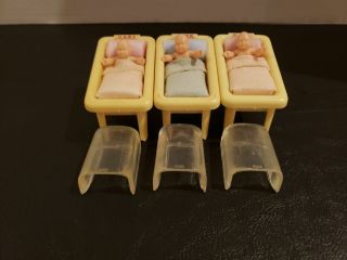 Vintage Renwal Hospital Nursing Set Rare Baby Cribs With Plastic Oxygen Covers
