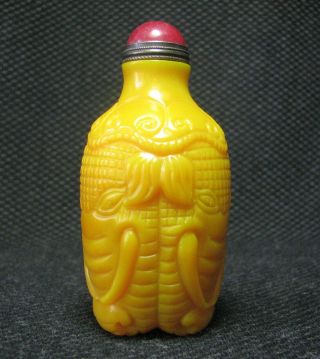 Tradition Chinese Glass Carve Elephant head Design Snuff Bottle.  。。。/////////// 4