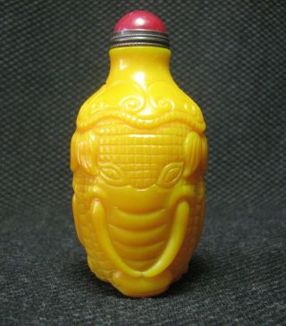 Tradition Chinese Glass Carve Elephant head Design Snuff Bottle.  。。。/////////// 5