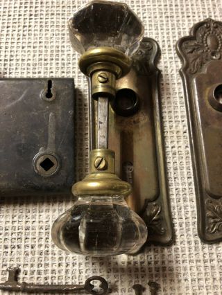 Vintage BRASS ANTIQUE Glass DOOR KNOB BACK PLATES and lock key set patina 4