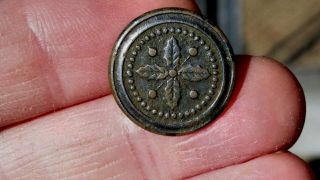 Rev War Dug 1700s Colonial Designed Button -
