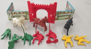 Vintage Timmee Ideal Tin Crusader Castle W/ 7 Medieval Knights & 3 Horse Figures