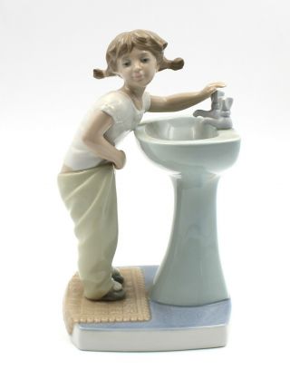 Lladro Figurine 4838 " Up Time " Issued 1973 Retired 1993 - 852b