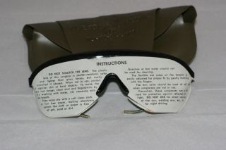 Vintage Sunglasses Us Military Issue - 1984 S475d - Case - Official Issue - Springs