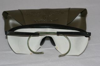 Vintage Sunglasses US Military Issue - 1984 S475D - Case - Official Issue - Springs 3