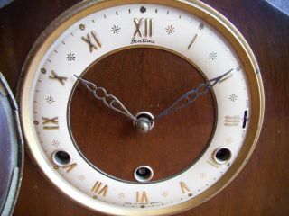 Antique 1930 ' s Bentima Oak Mantel Clock with Westminster Chimes (Pendulum Time) 3