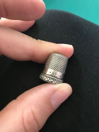 Sterling Silver Manufactured Vintage Thimble No.  8
