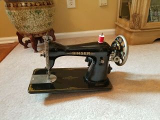 Vintage Antique Singer Sewing Machine Electric Black Cast Iron W/ Light