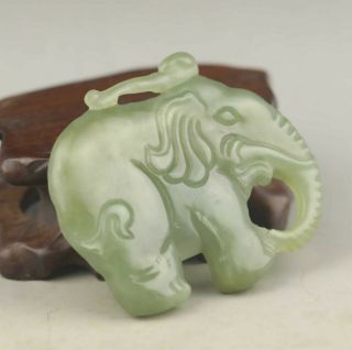 Chinese old natural hetian jade hand - carved elephant pendant 2 inch 4