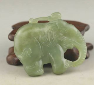 Chinese old natural hetian jade hand - carved elephant pendant 2 inch 5