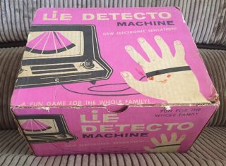 Lie Detector Machine,  1961 Vintage 2