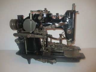 SINGER 71 - 30 Buttonhole sewing machine 1910 for restoration 8
