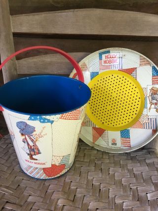 Vtg Chein Holly Hobbie Tin Sand Pail Metal Toy Bucket With Sand Sifter Sweet