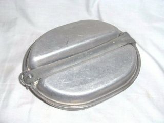 Ms639 - Wwii Military Issue 2 - Piece Mess Kit,  Pan And 2 - Side Plate - 1945