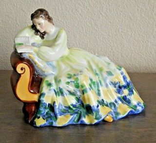Vintage Royal Doulton Figurine - Solitude - Hn 2810
