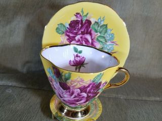 Rare Vtg Windsor Bone China Tea Cup and Saucer Large Pink Roses Gold Gilt Yellow 2