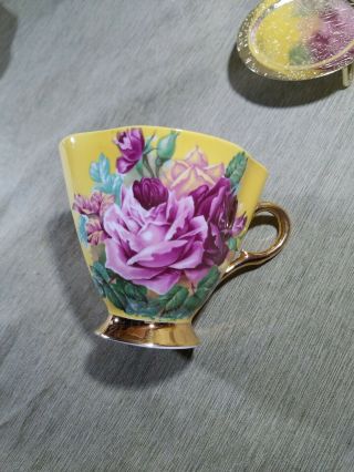 Rare Vtg Windsor Bone China Tea Cup and Saucer Large Pink Roses Gold Gilt Yellow 5