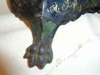 WONDERFUL ANTIQUE CAST IRON SEWING MACHINE - CLAW FEET - WOODEN KNOB FOR THE WHEEL 10