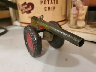 VINTAGE MARX TIN LITHO MILITARY TRANSPORT CANNON TOY SPRING LOADED 2
