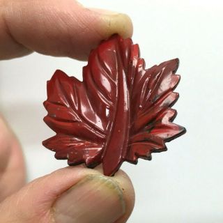 Wonderful vintage realistic plastic red MAPLE leaf button. 4