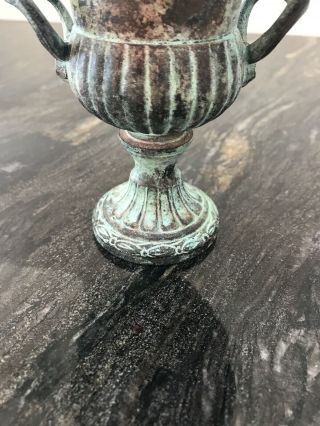 Miniature cast iron vase urns garden flower pots 0.  6kg 4