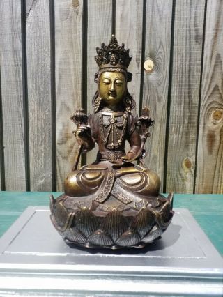 A Old Chinese Gilt Bronze Buddha Statue 24cm Tall