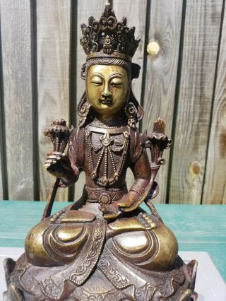 A Old Chinese Gilt Bronze Buddha Statue 24cm Tall 2