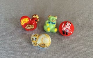 4 Glass Kiddie Buttons,  2 Cats,  Rooster,  Teddy Bear,  Realistics 3