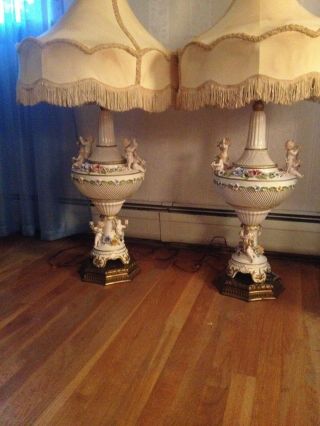 Pair Antique Italy Capodimonte Flowers Gold Gilt Porcelain Table Lamps 4653