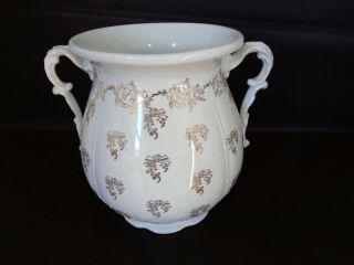 Rare Vintage Homer Laughlin Two Handle Chamber Pot (cat.  8c010)