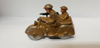 VINTAGE BARCLAY,  MANOIL,  LEAD MILITARY MOTORCYCLE WITH SIDECAR GUNNER 3