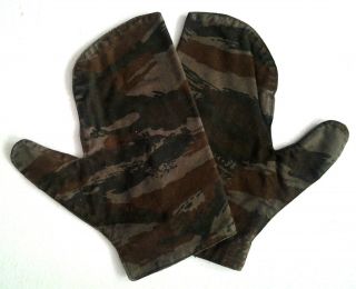 Serbian Srpska Army Camouflage Gloves - Bosnia War