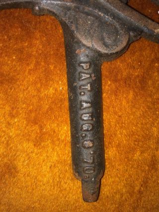 Vintage cast iron Wilcox & Gibbs Treadle sewing machine base foot pedal 4