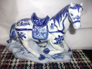 Vintage Hand Painted Blue White China Porcelain Show Horse Statue Figurine
