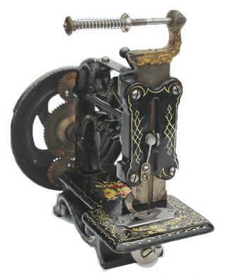 Pre - 1873 miniature cast - iron antique sewing machine 6