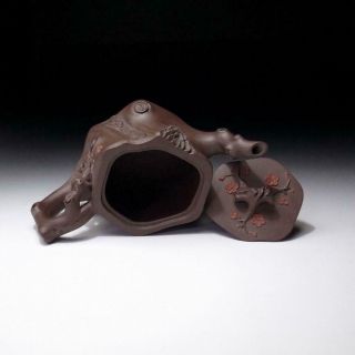 WG8: Vintage Chinese Yixing Clay Pottery Tea Pot,  Plum Tree 6
