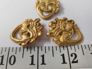 Vintage Buttons Set Of 3 Brass Gold Metal Tuz2071