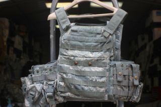 Abu Digital Plate Carrier Vest Without Panels And Has 4 Mag Pouches Gc C Pic