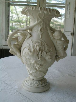 Antique/vintage Wht Marble Garden Urn With Putti 