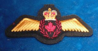 Rcaf Royal Canadian Air Force Pilot Wings Pocket Chest Badge Red Maple Leaf