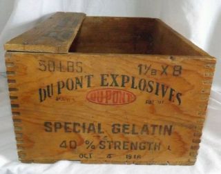 Vtg 50 Lb Du Pont Explosives Dynamite Wood Dovetailed Box Crate Dangerous Icc - 14