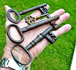 Three Lovely Large Old Keys & A Small One