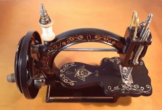 Rare - Grant Brothers Sewing machine - circa 1870,  Hand Crank,  England Style 5