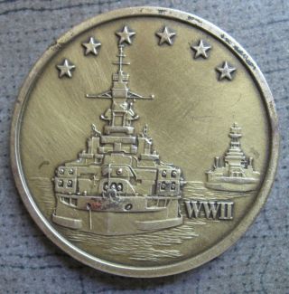 WW II US NAVY Collectible Commemorative TOKEN COIN Sailor Nurse Kiss Battleships 2