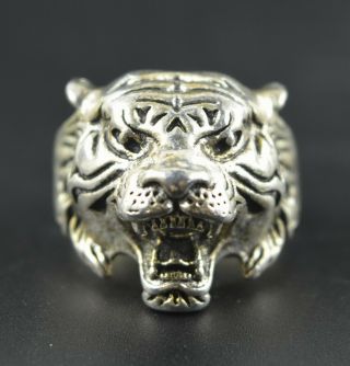 Aaa Chinese Art Decorate Tibet Silver Carve Fierce Tiger Head Noble Ring Gift