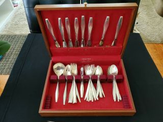 Reed And Barton Sterling Silver Flatware.  Diamond Pattern By Gio Ponti 45pc.